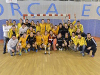 Els jguadors de l'Atlètic Terrassa celebren la victòria als Campionats de Catalunya, en una fotografia corresponent als de l'any passat // Imatge cedida per l'Atlètic Terrassa