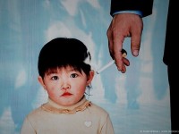 Tabaquisme passiu en els infants // Imatge extreta del web Bebesymas.com