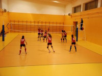 El voleibol del Jaume Callís de Vic derrota al Terrassa