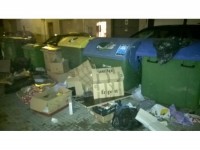 Brutícia als carrers // Imatges cedides per l'AVV Sant Pere Nord